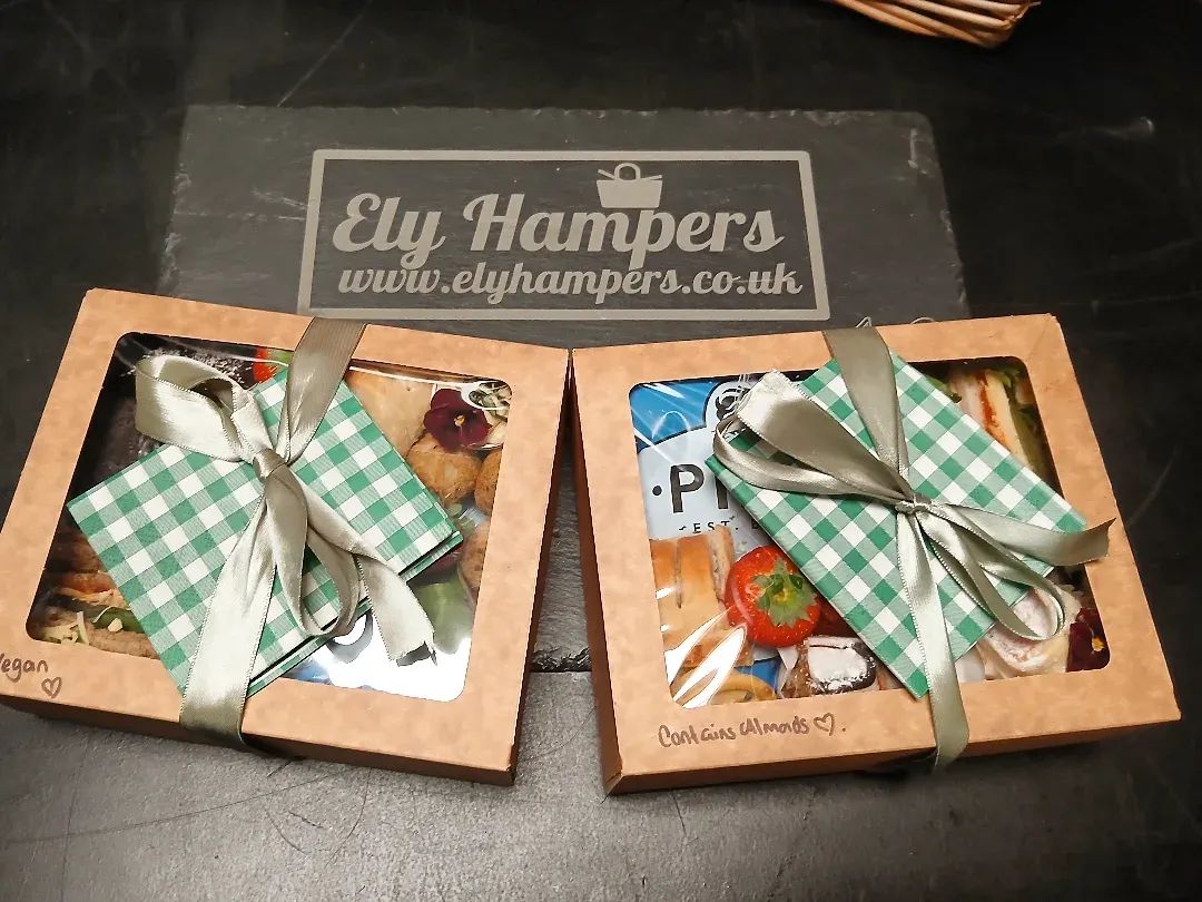 Cute picnic boxes