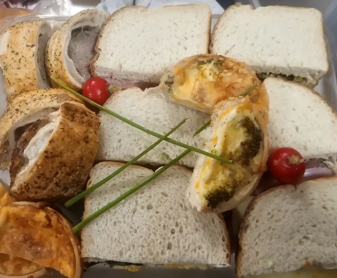 Bloomer platter
