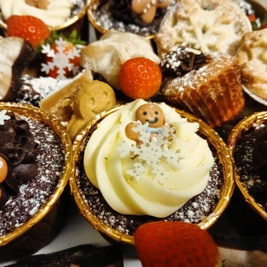 Christmas cakes